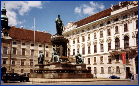 Photo of statue of Emperor Francis at Hofburg Palace in Vienna, Austria