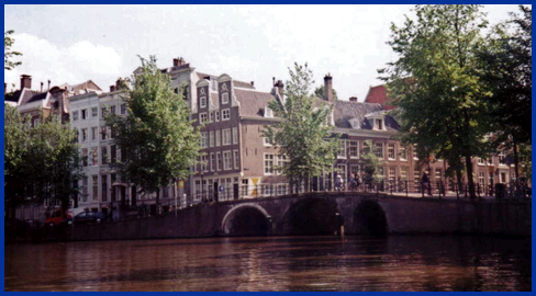 Photo of historic building on Amsterdam Canal