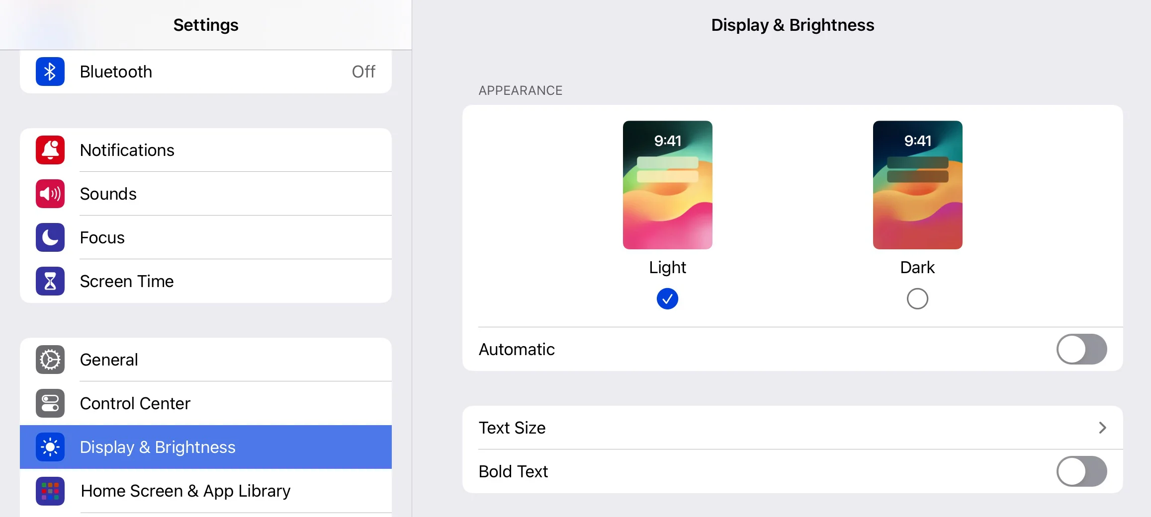 iPadOS 17 display settings for text