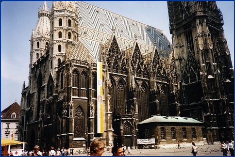 Photo of Stephansdom cathedral in Vienna, Austria